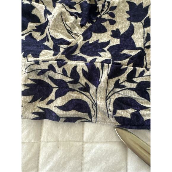 THE PODOLLS Womens Top XS Blue Floral Jersey Knit Casual Summer Relaxed Fit - Picture 6 of 10